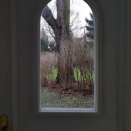 Beautiful House In Zehlendorf * ברלין